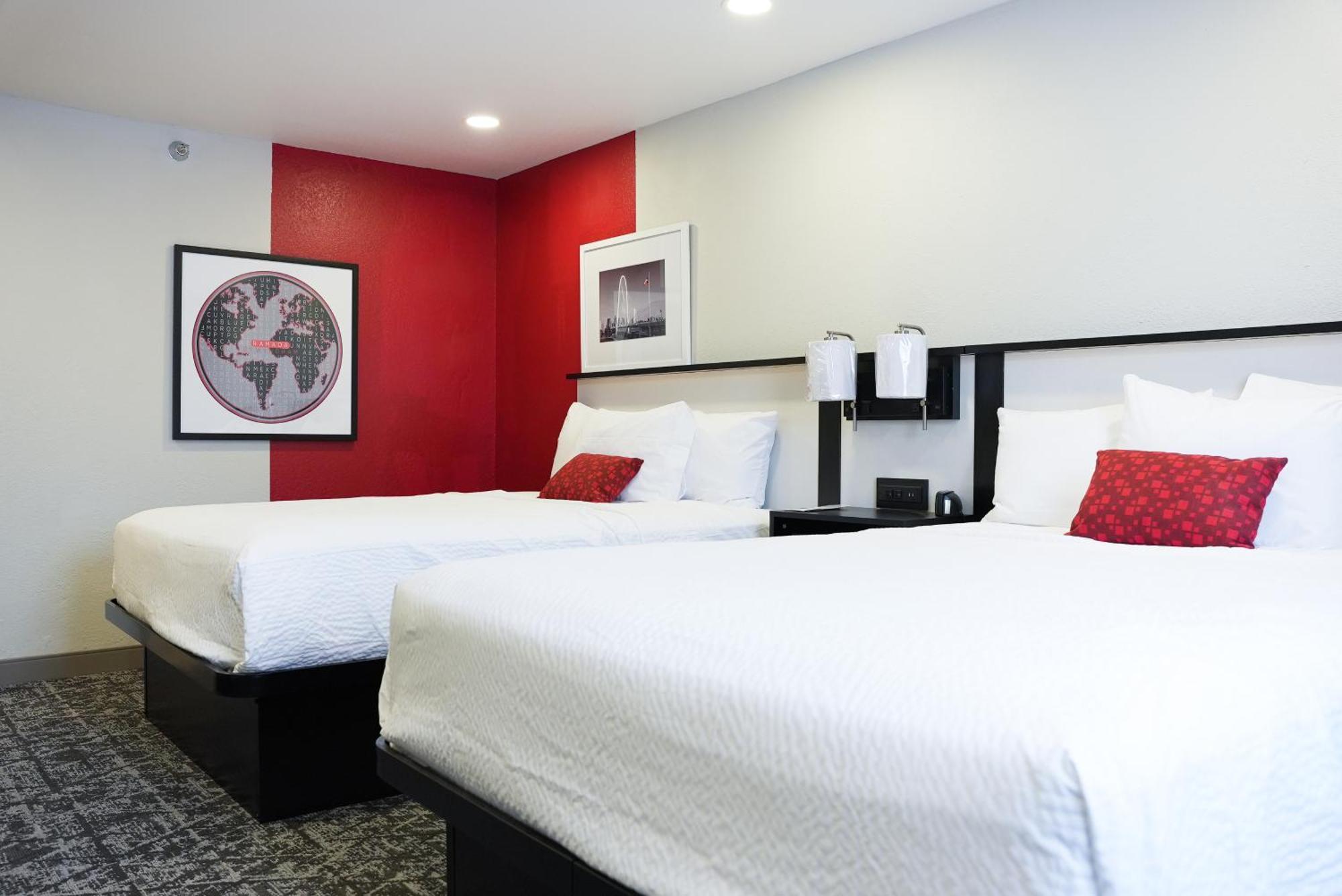 Ramada By Wyndham Dfw Airport Hotell Irving Exteriör bild